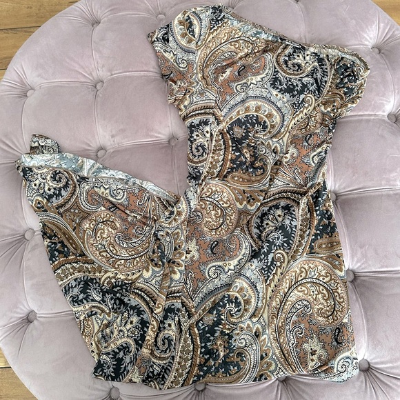 Costa Blanca Dress Medium - Picture 2 of 6